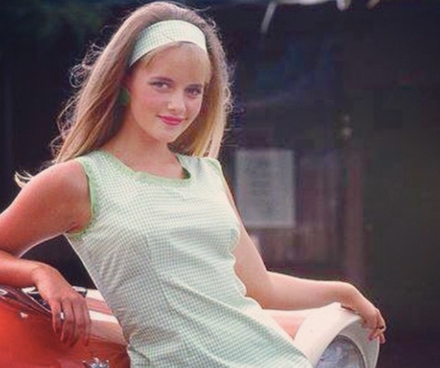 Remember That Certified Babe Wendy Peffercorn From 'The Sandlot'?...