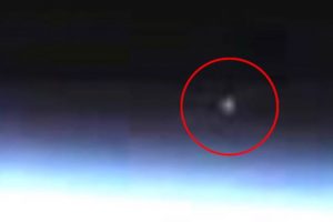apparent-UFO-ISS-footage